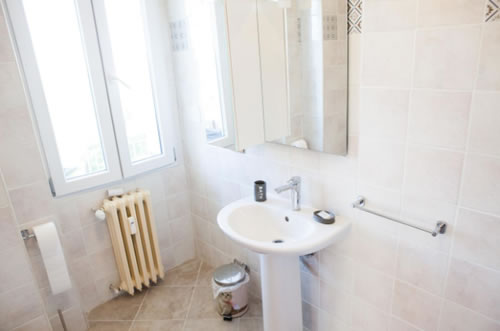 Camere per alcune ore a Roma prenestina.
