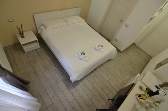 Camere per alcune ore San Oietro Roma.