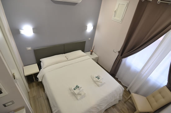 Camere per alcune ore San Oietro Roma.